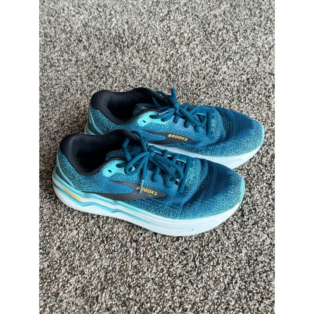 Brooks Ghost Max 2 Women’s Size 8.5 Running Walking Shoes Cushioned Comfort